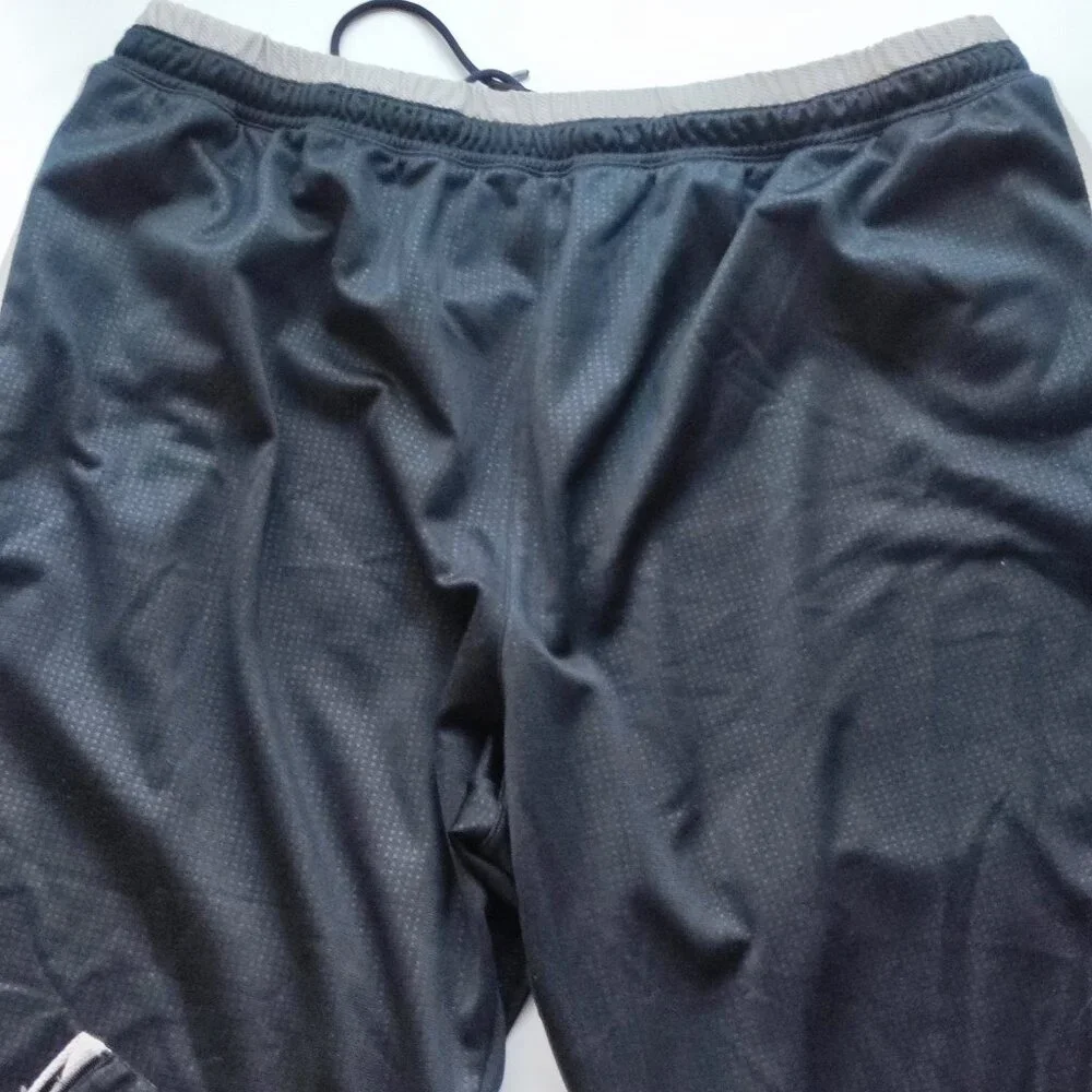 Under Armour athletic track pants black men's size XXL loose - Picture 4 of 7